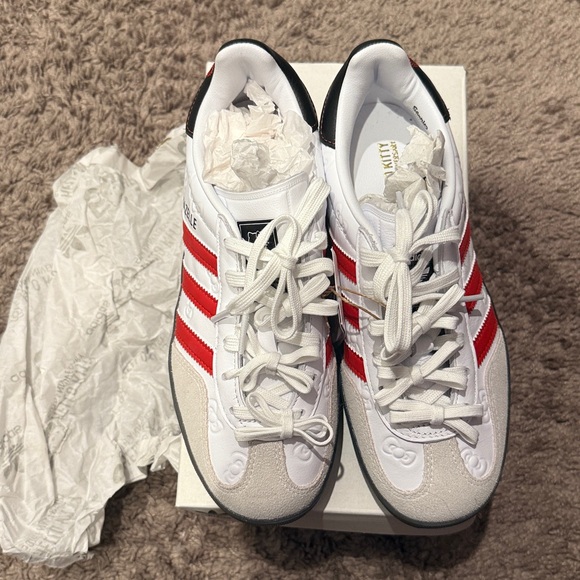 adidas Originals x Hello Kitty Gazelle Indoor - Picture 3 of 7